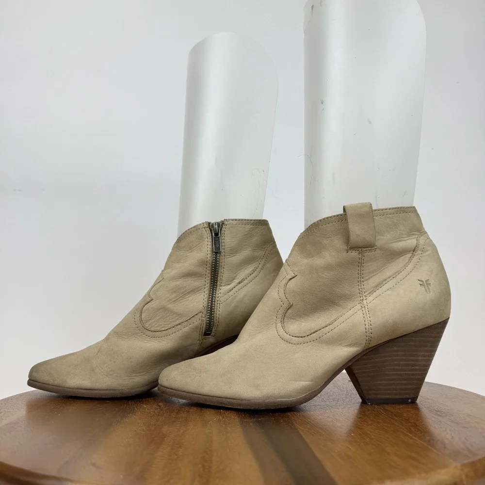 Womens‎ Frye Reina Tan Nubuck Leather Heeled Western Ankle Boots Booties Size 10